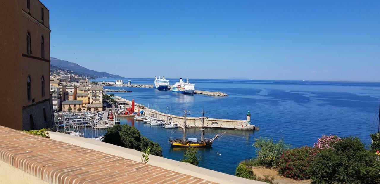 Appartement De Charme Citadelle Bastia バスティア エクステリア 写真